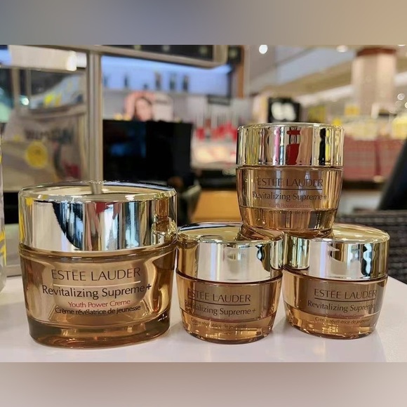 Estée Lauder Revitalizing Supreme+ Moisturizer Youth Power Cream Set